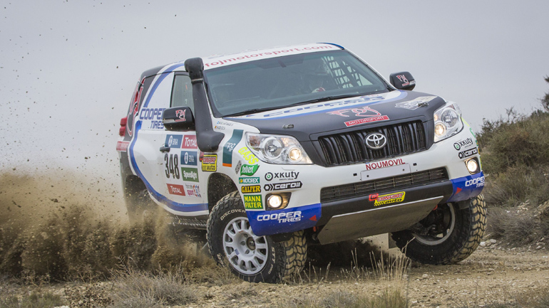 Δυναμικά στο 26ο ράλι Dakar η Cooper tires…